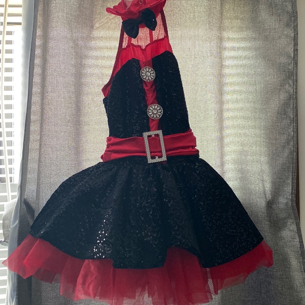 Weissman Showtime Holiday dress